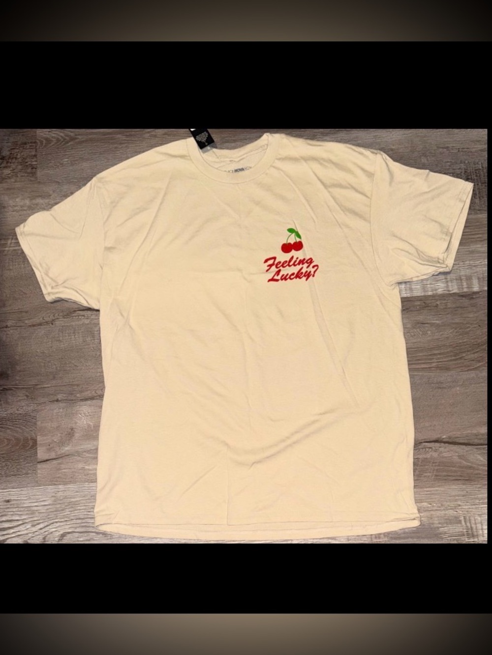 NWT Men's "Feelin Lucky" Graphic T-Shirt Size XL Brand Fashion Nova